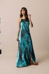 Using Dress Turquesa