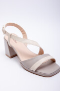 SANDALIA AMARELIA Gris Crema