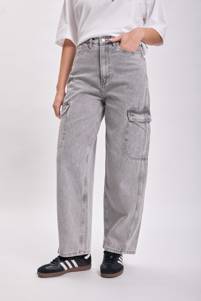 Pantalón jean cargo Gris