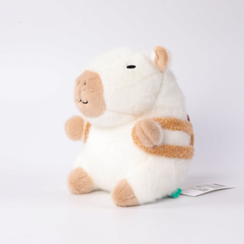 PELUCHE DE 23 CM (CAPIBARA BLANCO CON MOCHILA MARRÓN) PELUCHE DE 23 CM (CAPIBARA BLANCO CON MOCHILA MARRÓN)