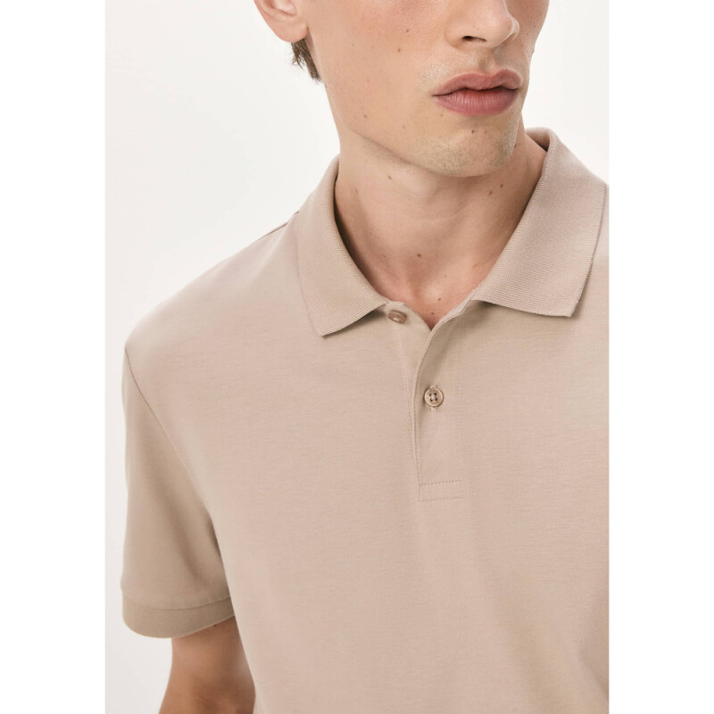 CAMISETA MM MASC OLIVA MEDIO