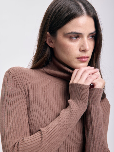 Polera punto larga Beige