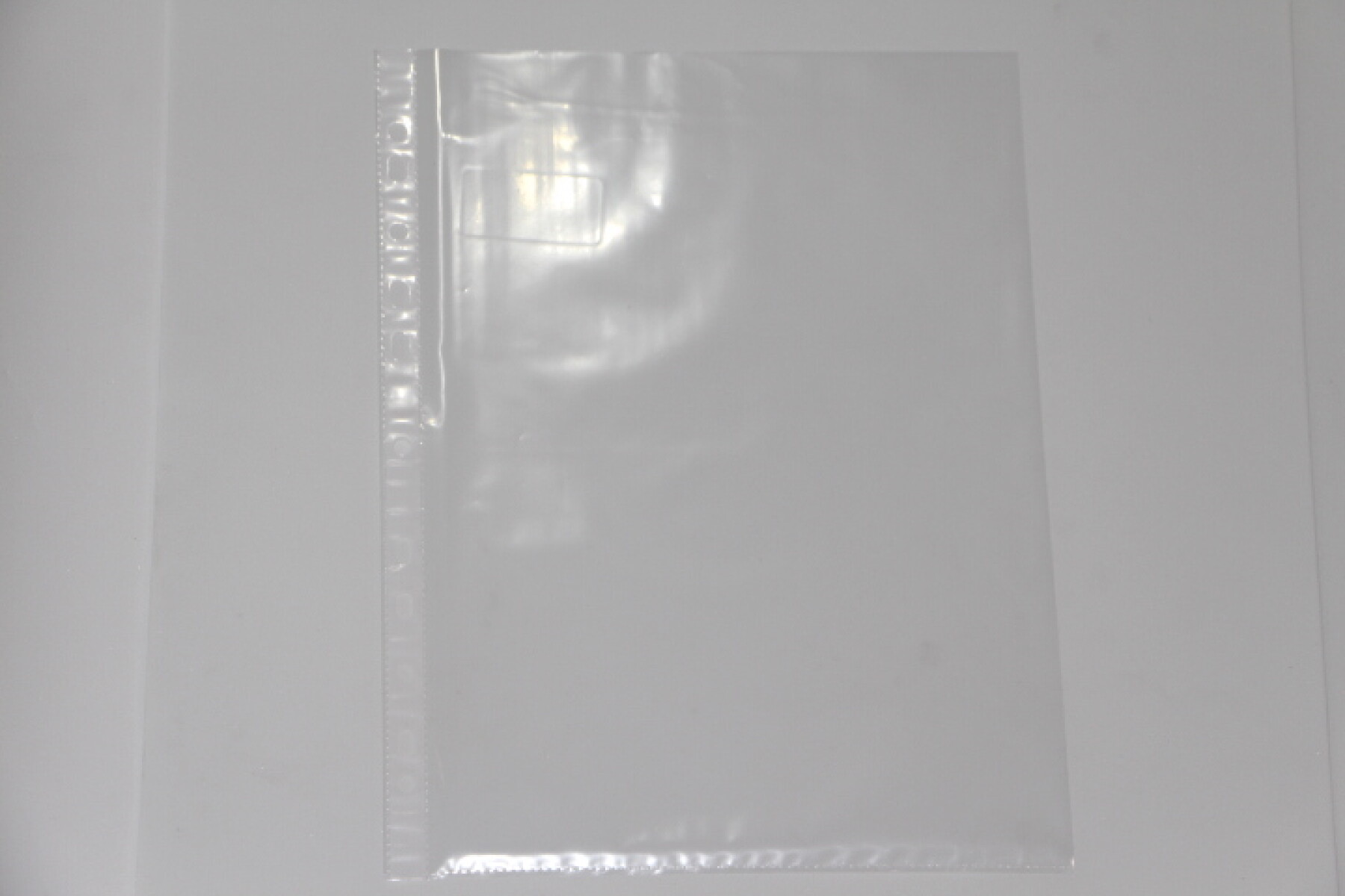 FUNDA DE NYLON TRANSPARENTE - A4 
