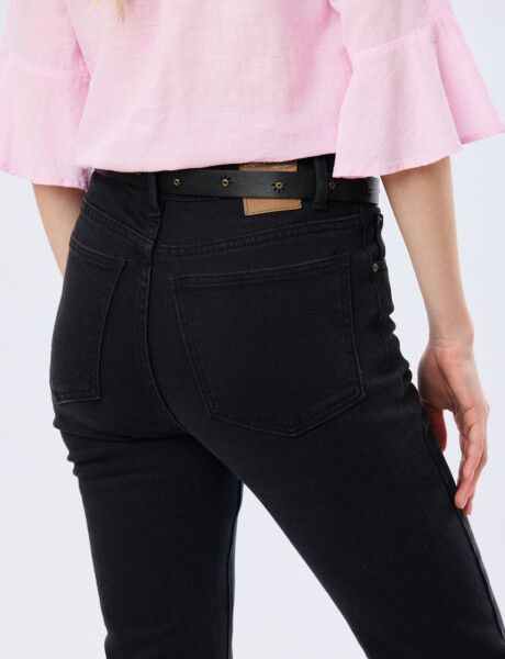 PANTALÓN DE JEAN RECTO Negro