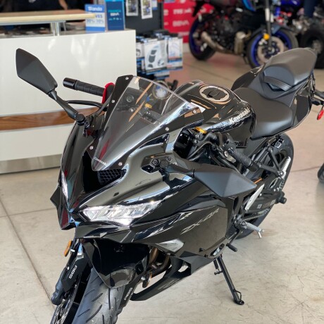 Kawasaki Ninja ZX4 R Kawasaki Ninja ZX4 R