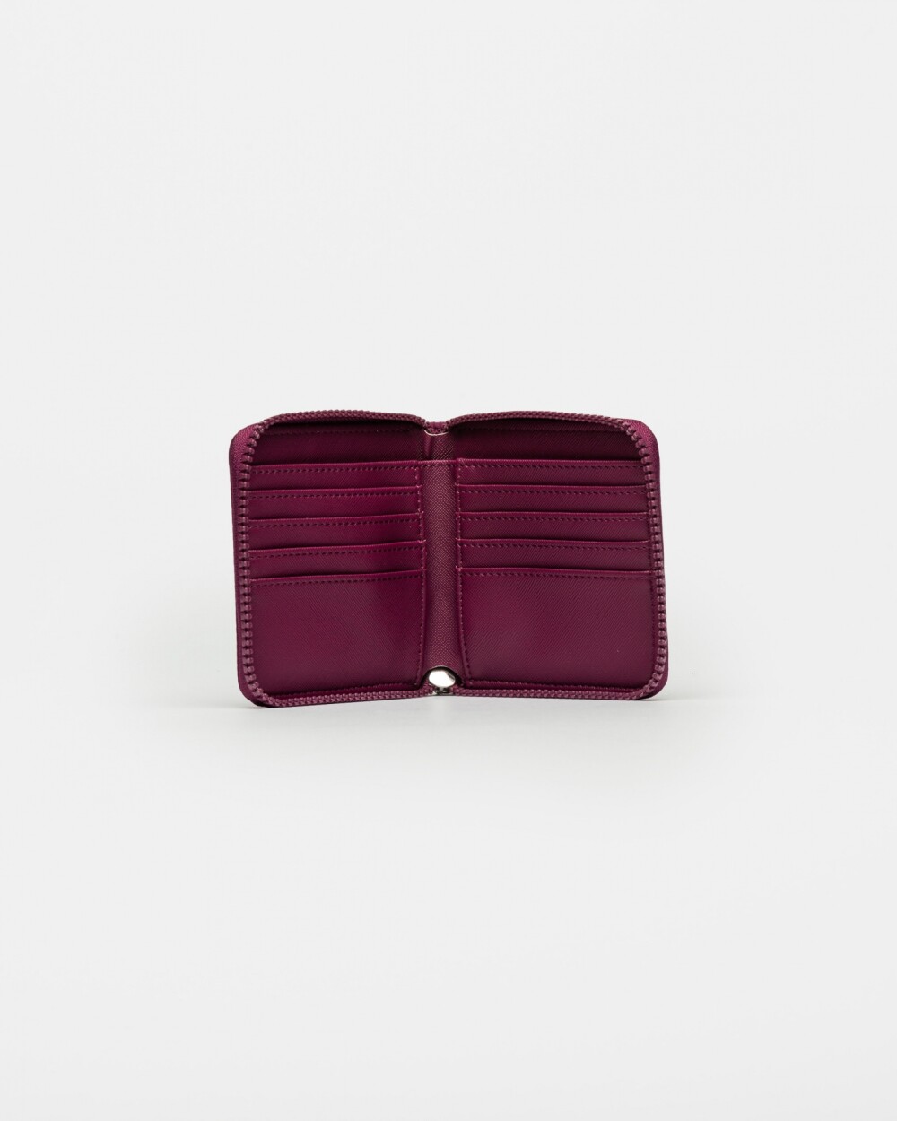 Billetera Azami en Nylon Bordeaux