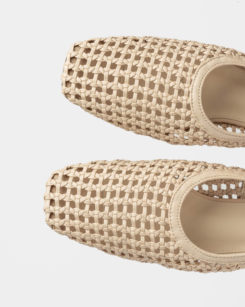 Mule Alina en efecto cuero metalizado Vison