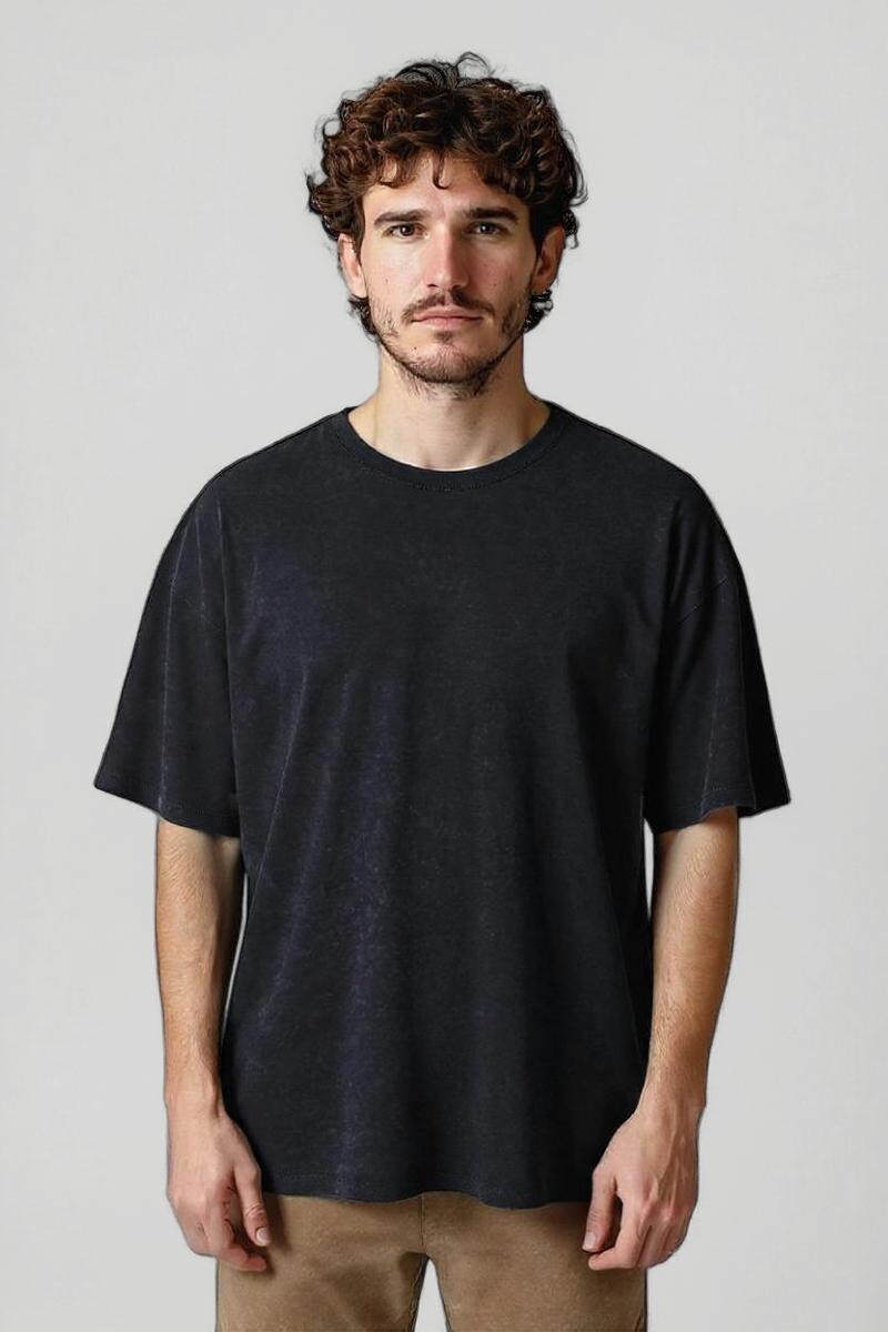 Remera Axel Negro