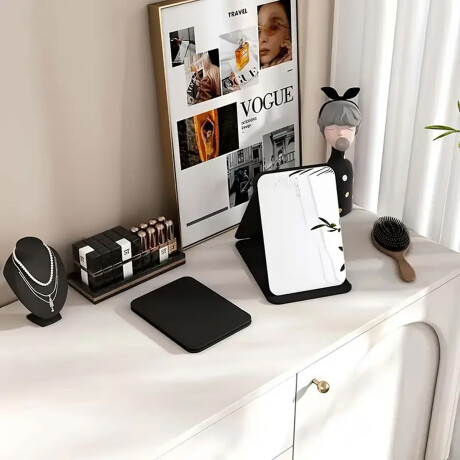 Espejo con luz led y estuche cuerina Negro