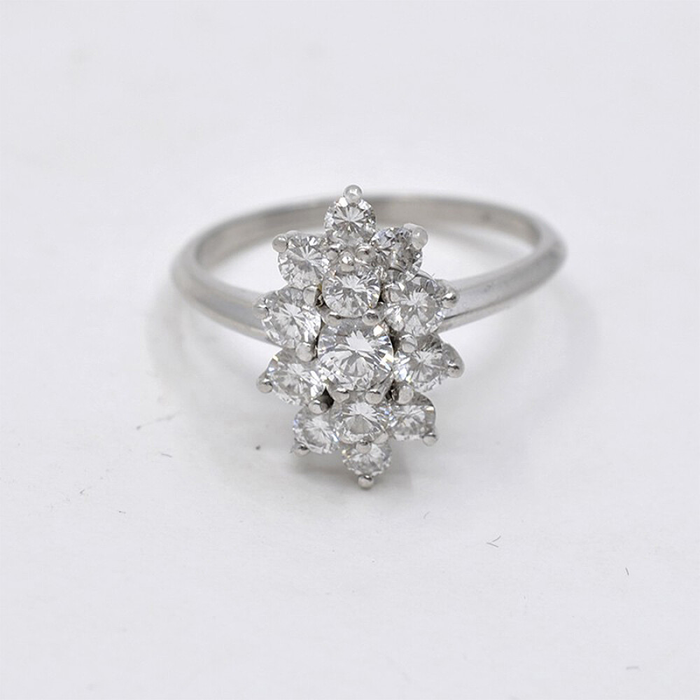Anillo Platino Y Brillantes. Anillo Platino Y Brillantes.