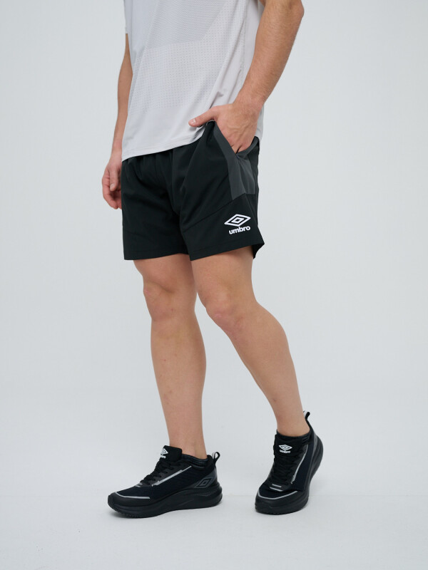 SHORT AXIS Umbro Hombre 002