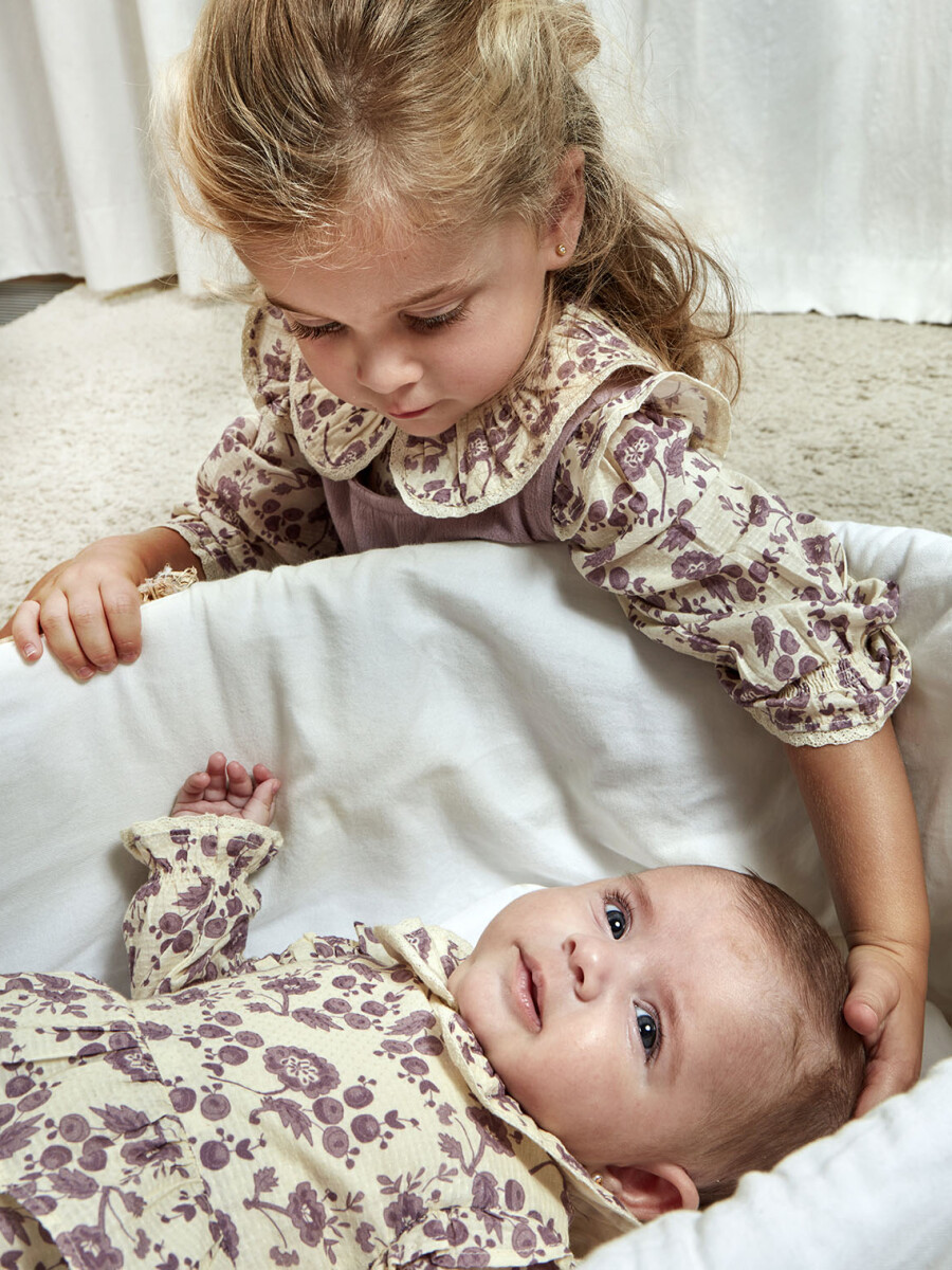 Conjunto Con Capota Purpura