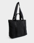 Shopper Puffy Cartera Shopper Acolchada - Negro