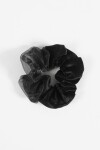 Gomita scrunchie tul y terciopelo negro