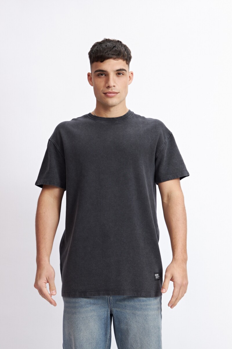 REMERA COCO - NEGRO 