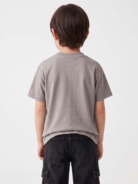 REMERA MARVEL TEAM GRIS OSCURO