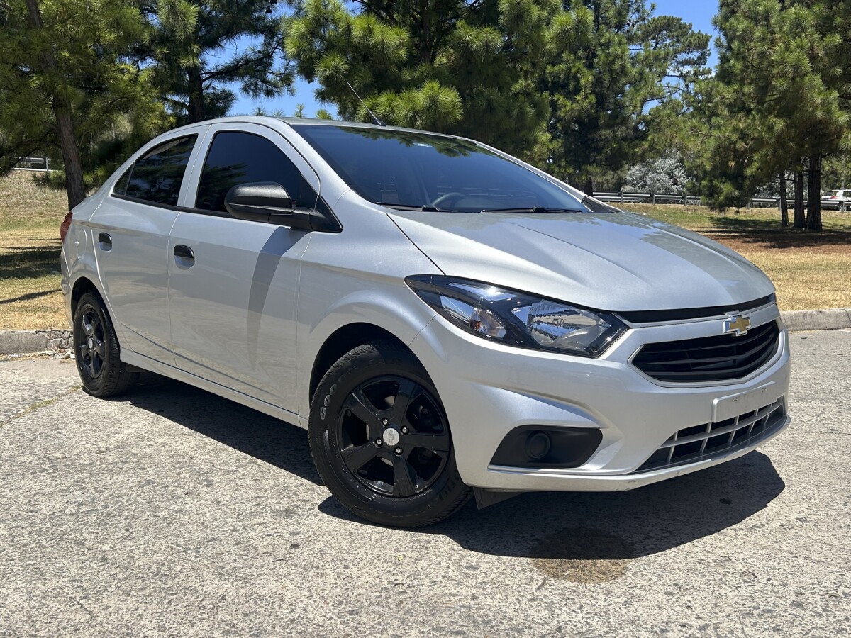 Chevrolet Joy Plus 1.0 Sedan Extra Full | Permuta / Financia Chevrolet Joy Plus 1.0 Sedan Extra Full | Permuta / Financia