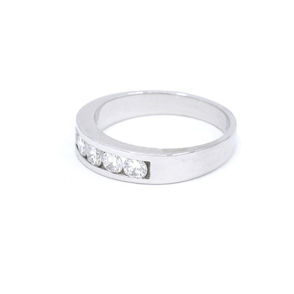 Anillo Medio Sin Fin En Oro Blanco 18K, Con Brillantes Anillo Medio Sin Fin En Oro Blanco 18K, Con Brillantes
