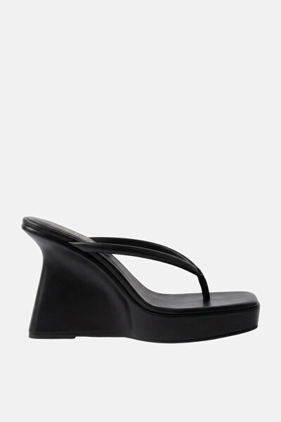SANDALIA EJECTA Negro