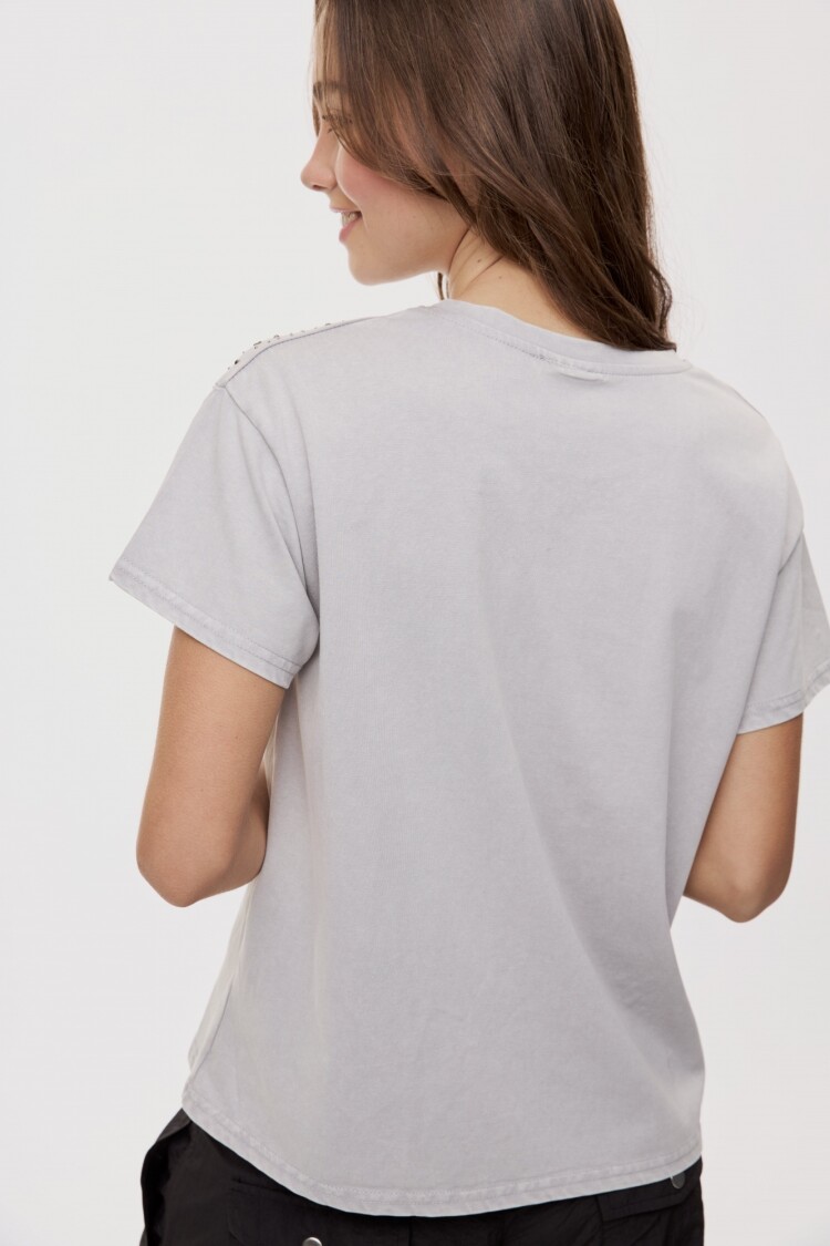 REMERA JAKUB Gris Claro
