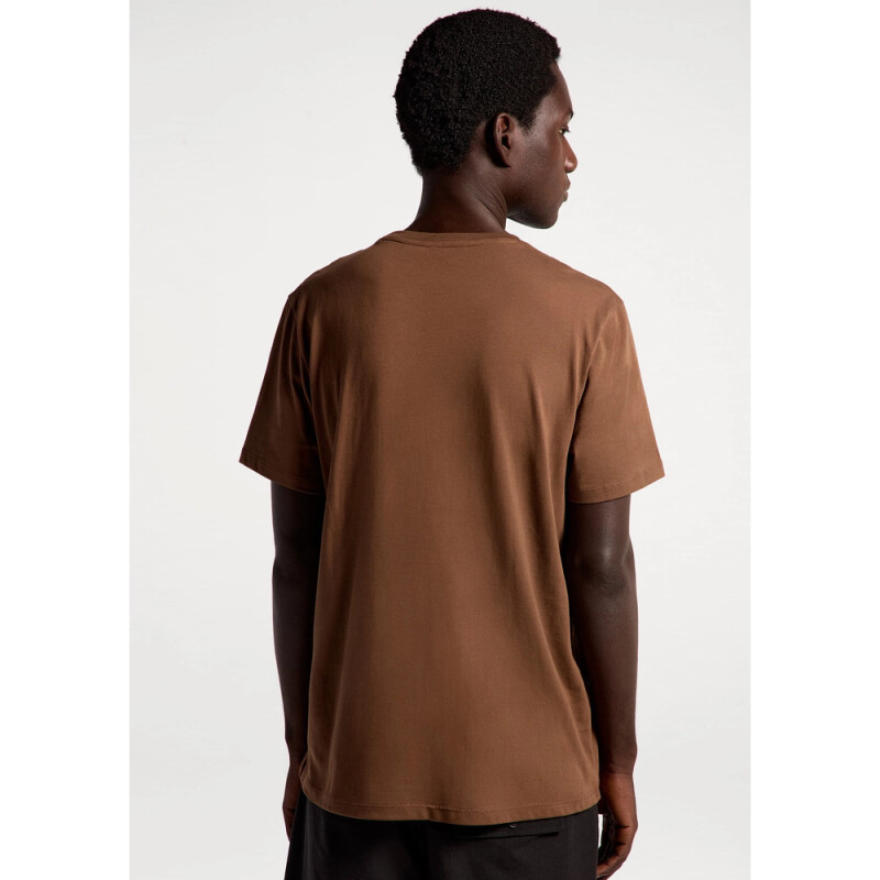 CAMISETA MM MASC MARROM ESCURO