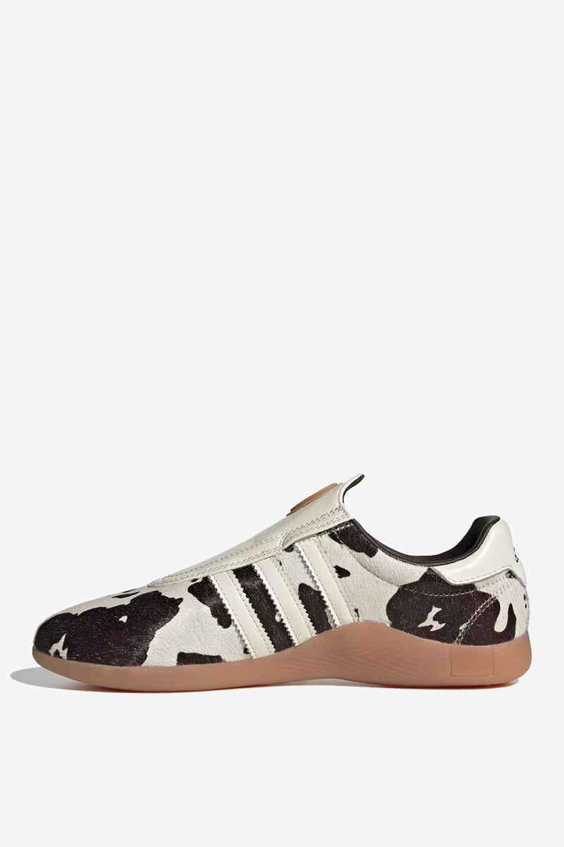 ZAPATILLA TAEKWONDO Crudo