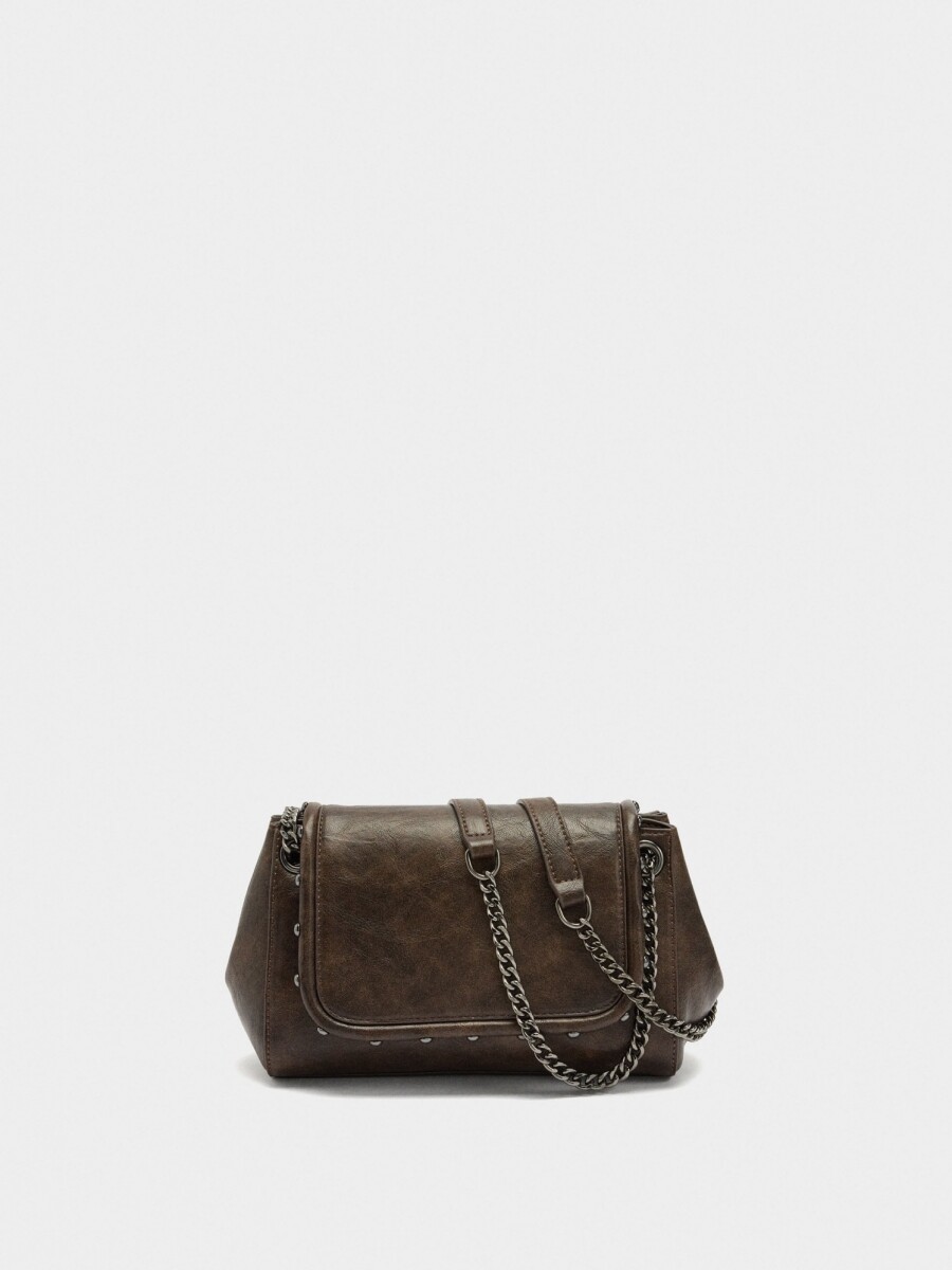 Bolso De Hombro Con Solapa Y Tachuelas marron