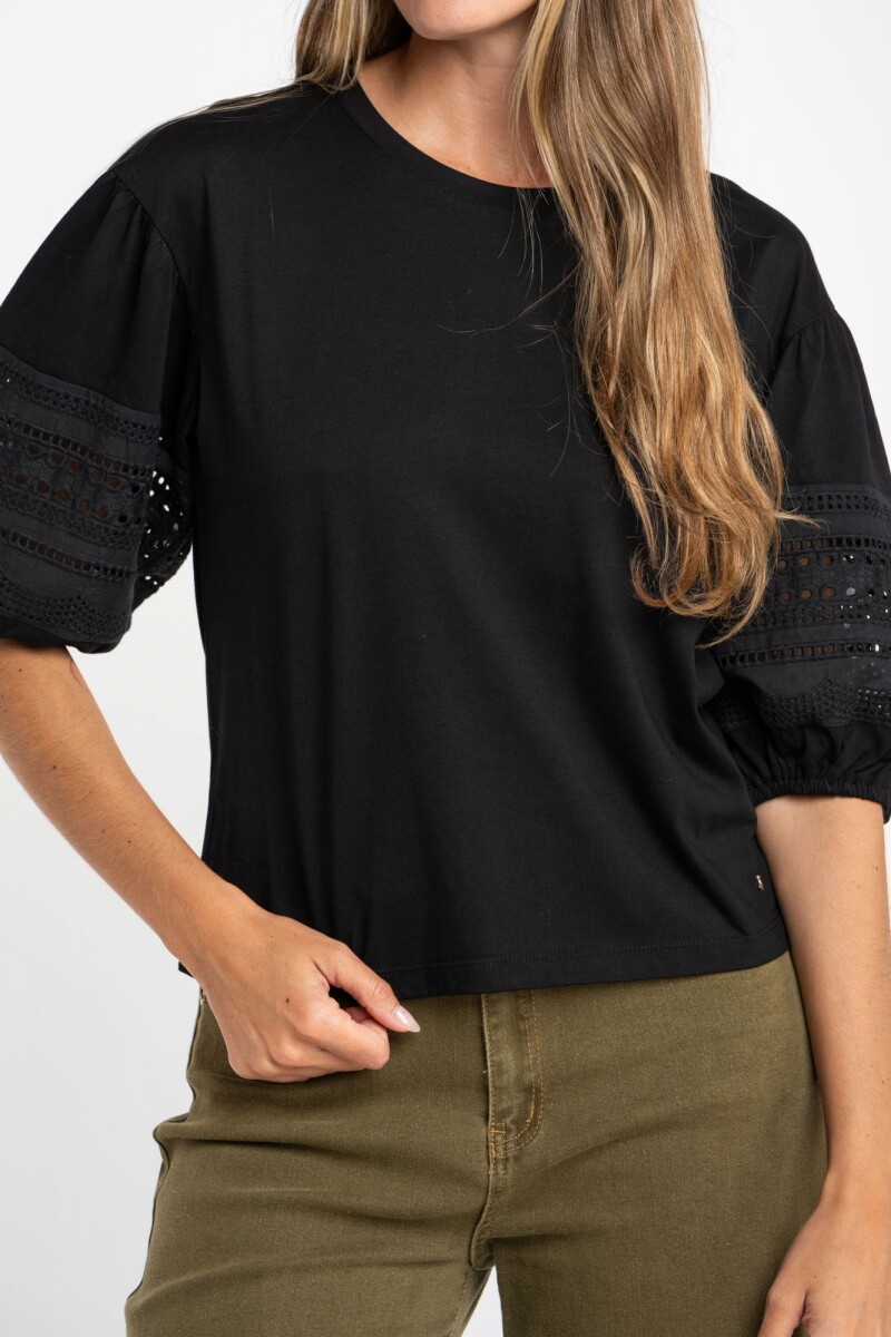 Remera Algodón Combinada Negro