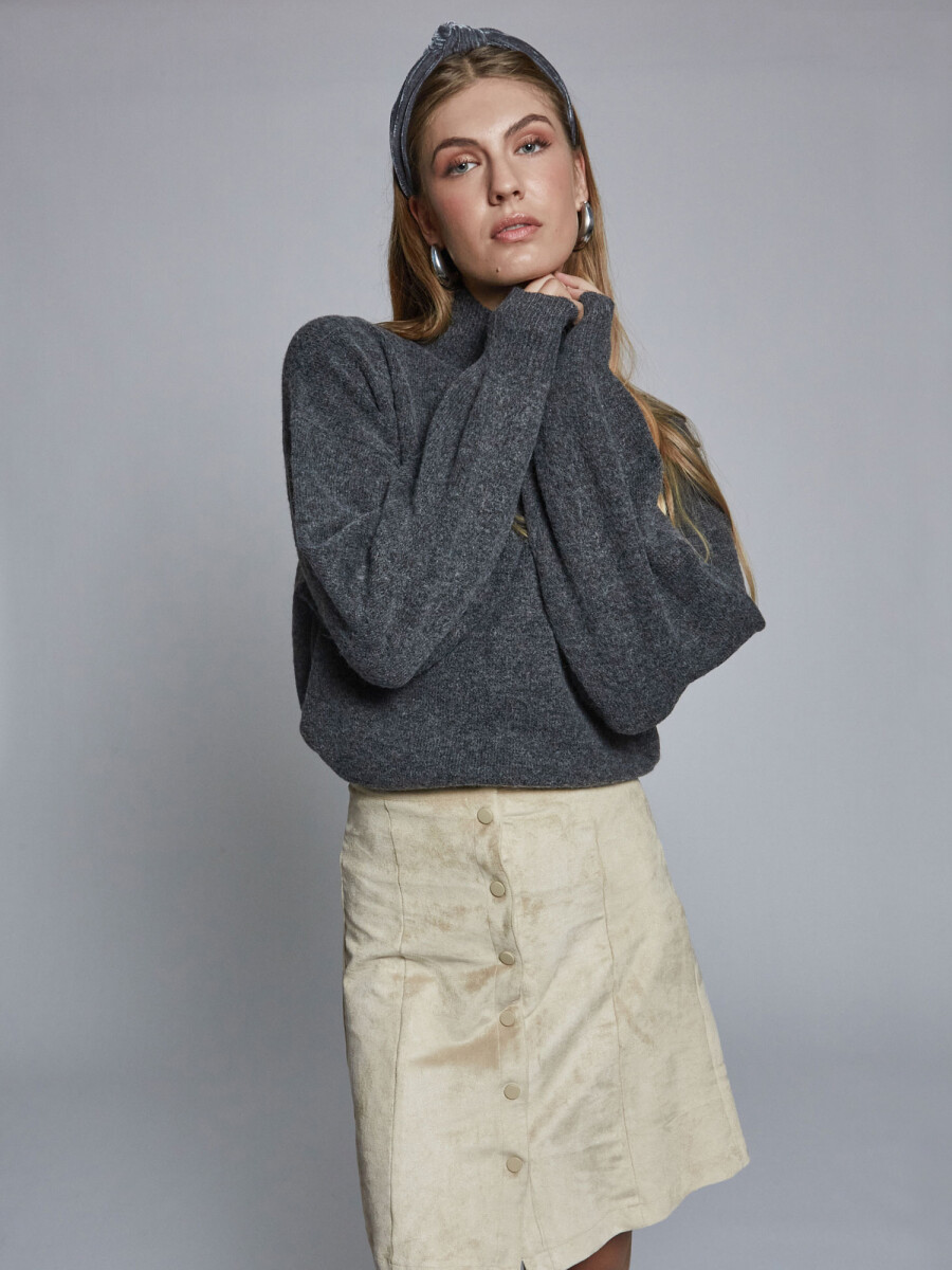 Sweater cuello alto - gris 
