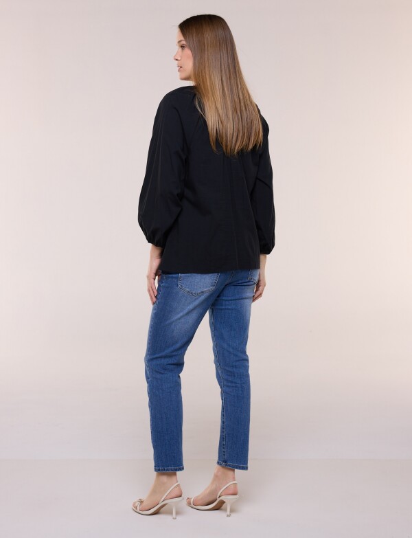 Blusa Con Bordado De Arabescos NEGRO/BLANCO