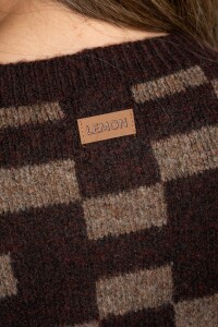 Sweater Intarsia Cuadros Chocolate
