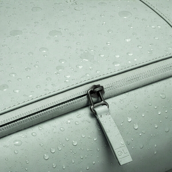 Mochila Gaston Luga Rullen C/Roll-top Notebook Laptop 16" Color Verde Menta