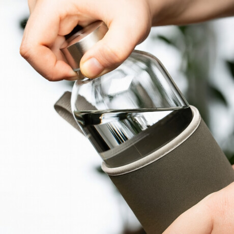 Botella de Vidrio con Funda 1 Litro Gris Westmark Botella de Vidrio con Funda 1 Litro Gris Westmark