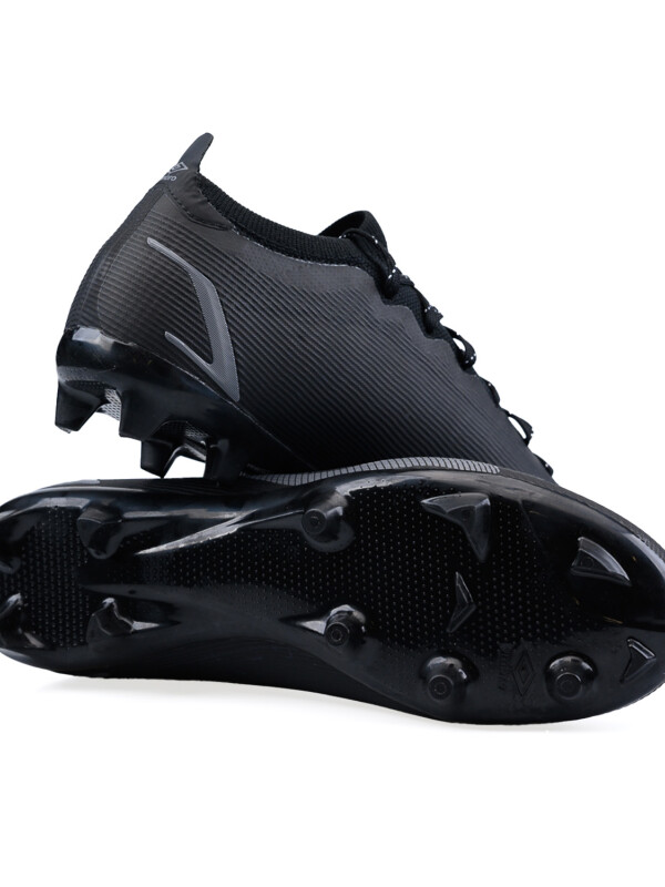 Calzado Velocita II HG Umbro Hombre 002