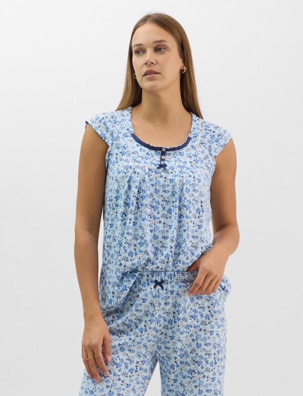 Pijama Con Capri CELESTE/MULTI
