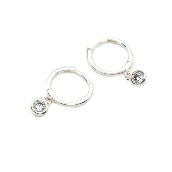 Caravanas en Plata 925 con Zirconias Caravanas en Plata 925 con Zirconias