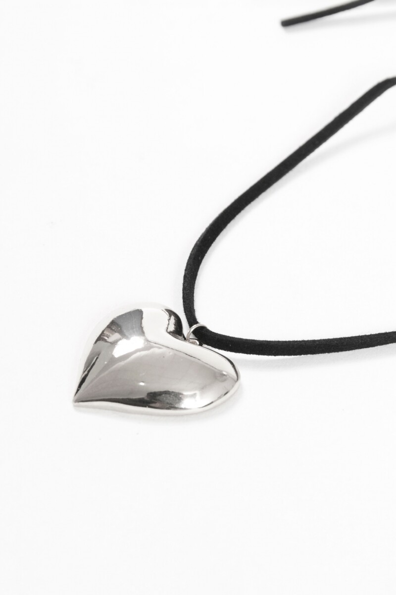 Collar cordón ajustable con dije cora - plateado 