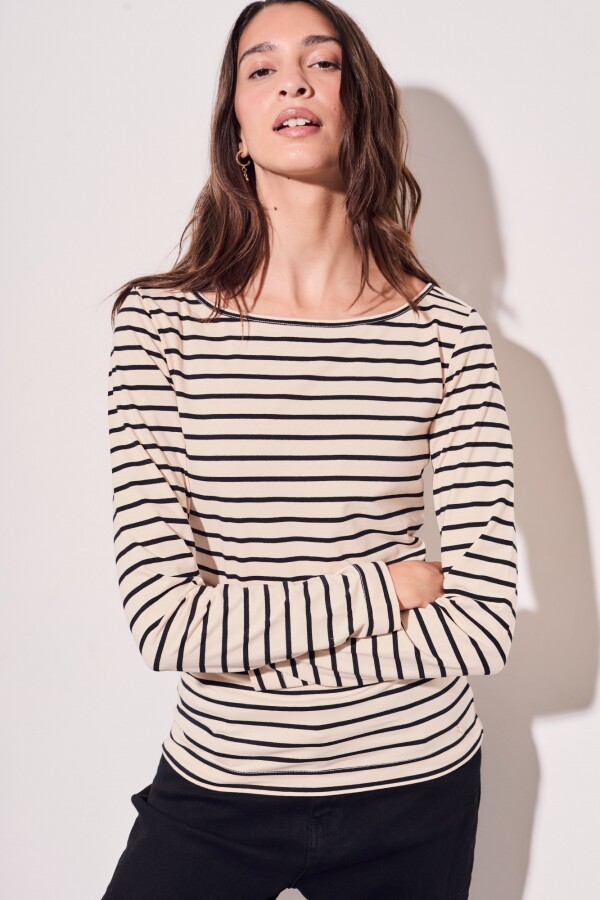 Remera Algodón Elastno Nácar