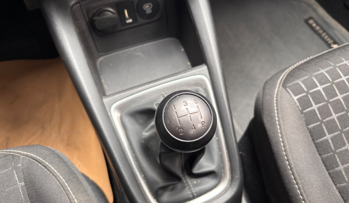 Hyundai HB20S 1,0 Premium - 2025 Hyundai HB20S 1,0 Premium - 2025
