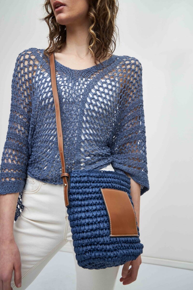 Bolso con bolsillo azul