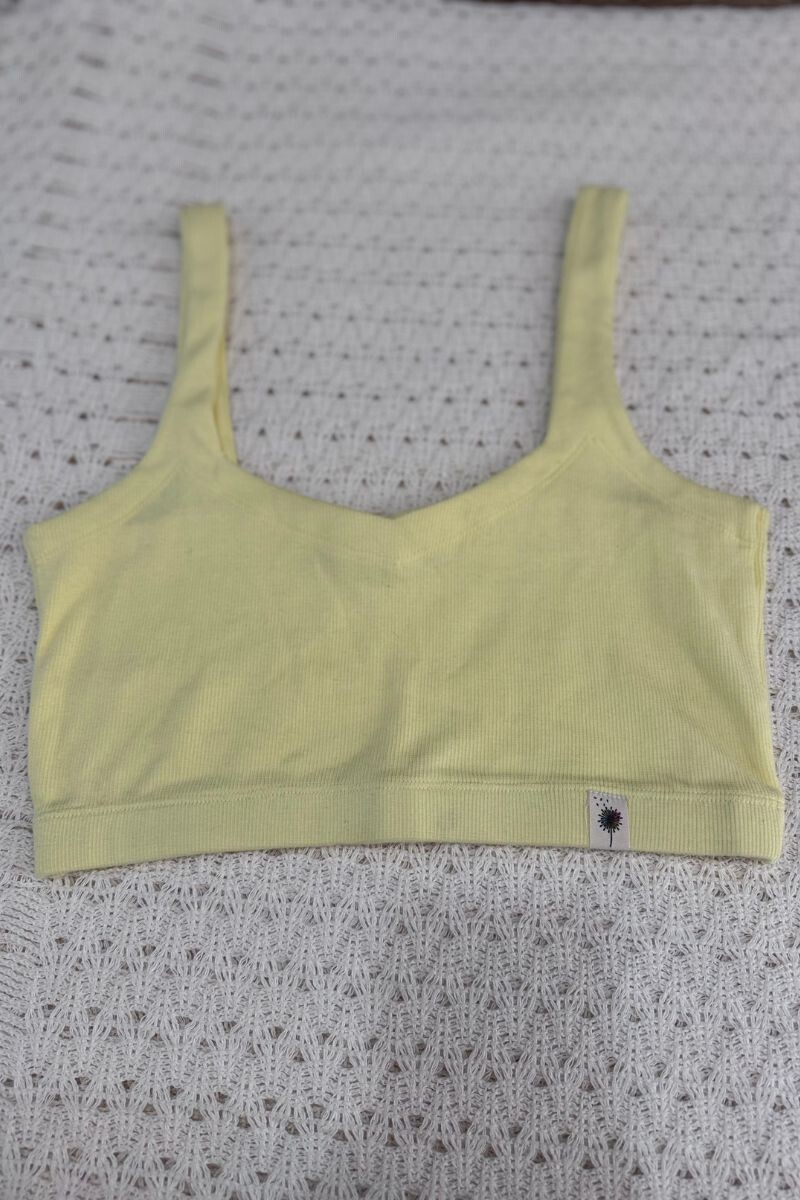 Top tiras Amarillo pastel