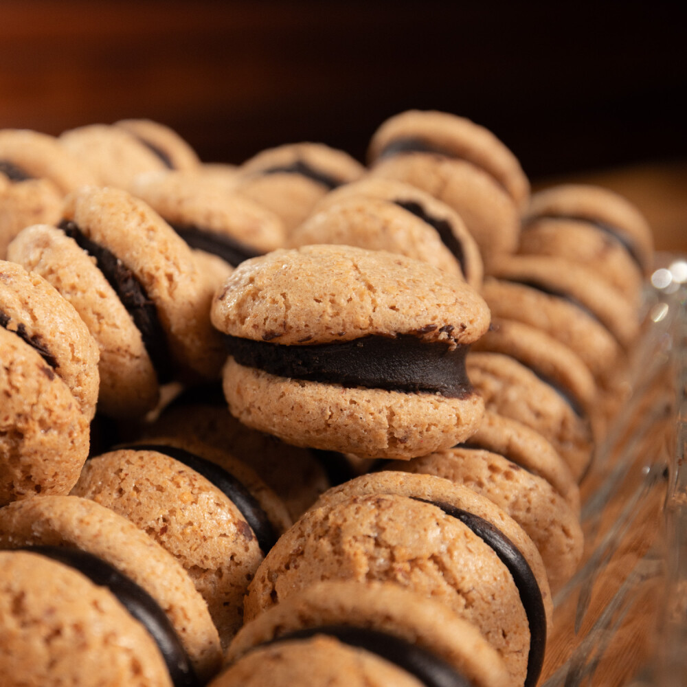 Amaretti relleno de Chocolate