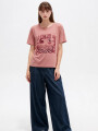 Remera Achille Estampado 2