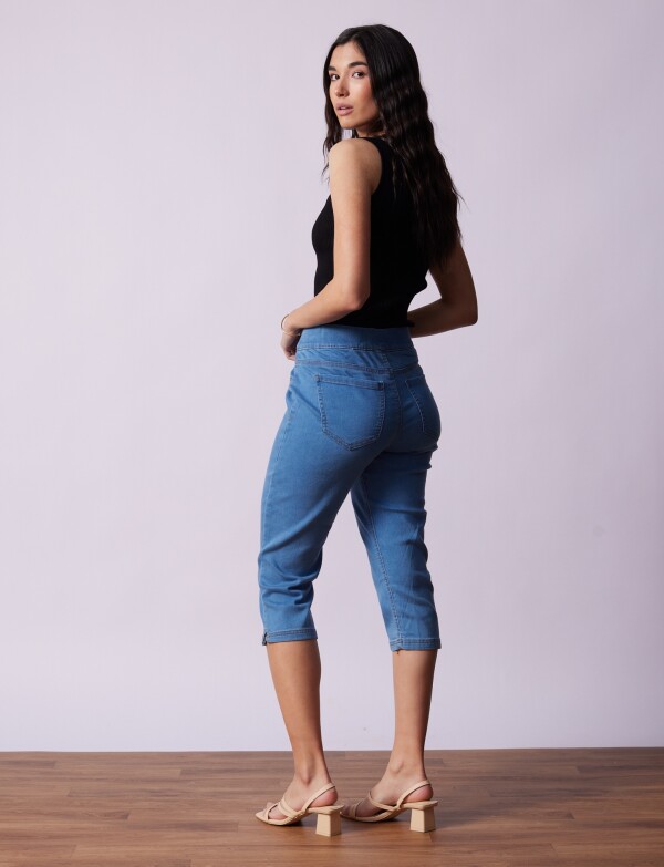 Capri Jean JEAN CLARO