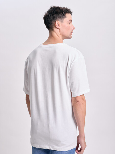 Remera oversize Planeta Blanco