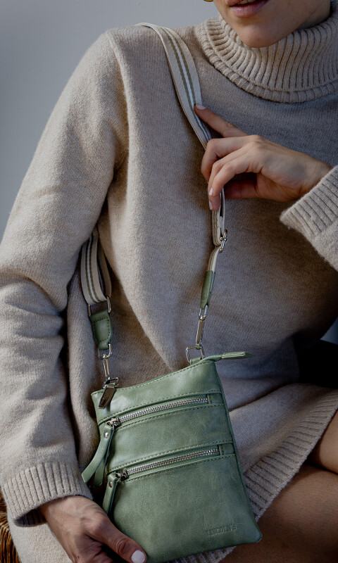 PHONE BAG BERNA OLIVA