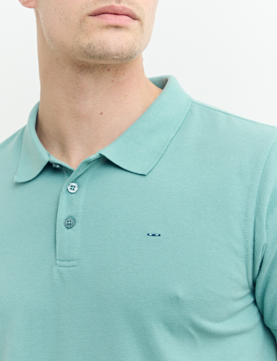 520752 REMERA HARRINGTON LABEL Verde