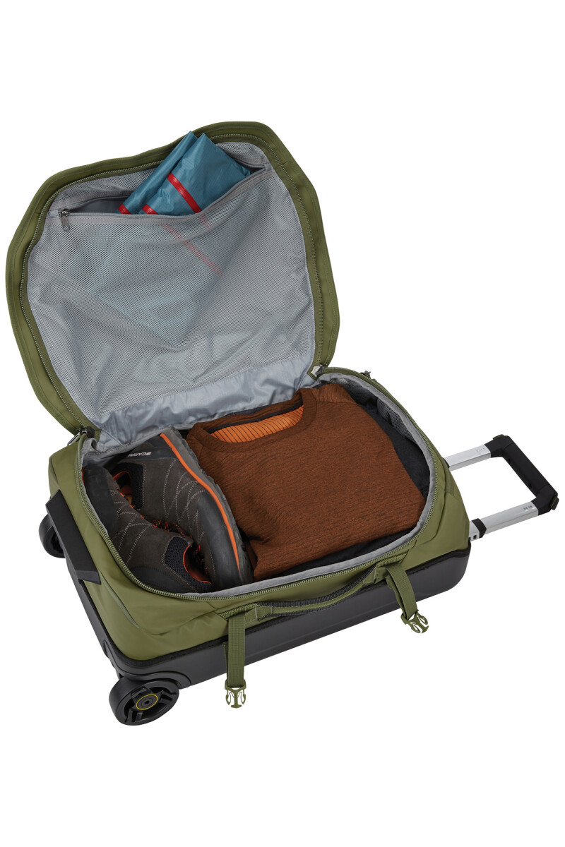 Thule Chasm Carry On Wheeled Duffel 40L - Olivine Thule Chasm Carry On Wheeled Duffel 40L - Olivine