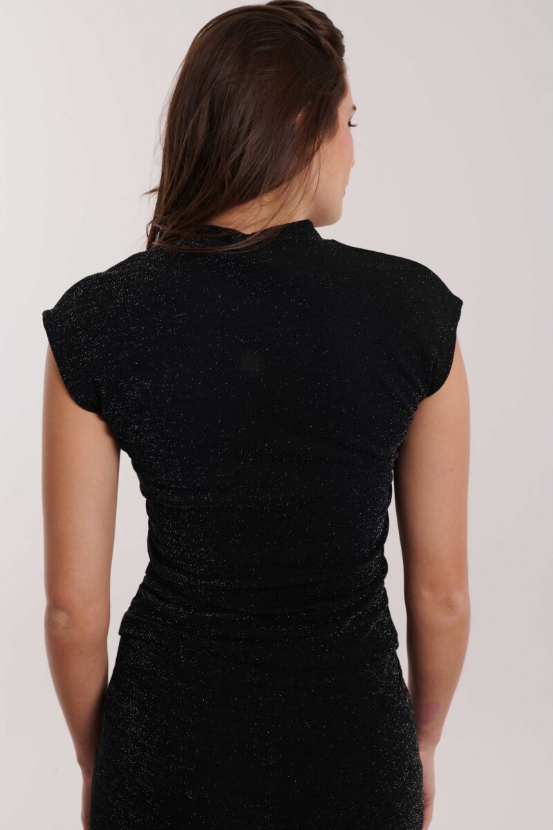 REMERA REBECA NEGRO