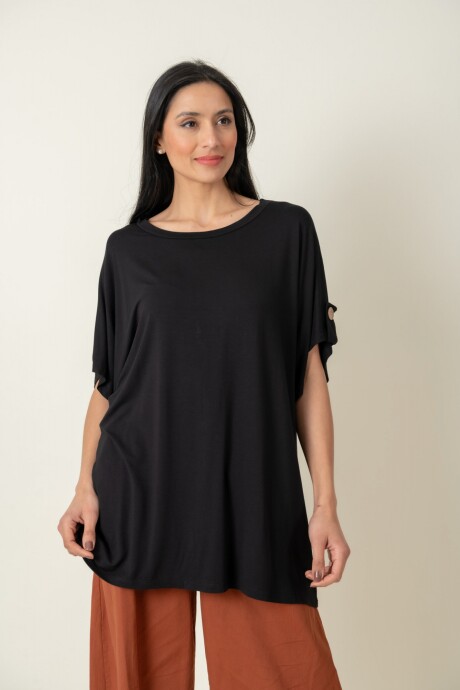 REMERA POSY Negro